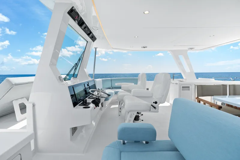 Slide: The Image of Two Oceans 555 2026 Two Oceans 555 Catamaran - 7309365