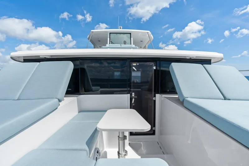 Slide: The Image of Two Oceans 555 2026 Two Oceans 555 Catamaran - 7309352