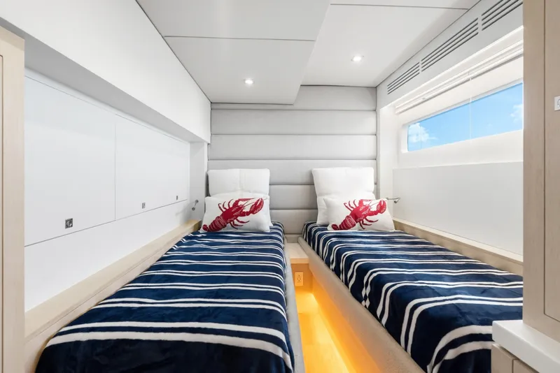 Slide: The Image of Two Oceans 555 2026 Two Oceans 555 Catamaran - 7309399