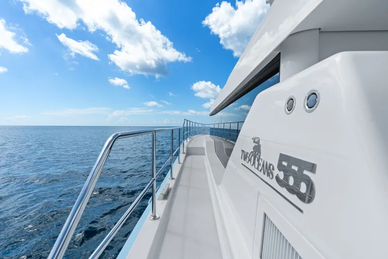 Slide: The Image of Two Oceans 555 2026 Two Oceans 555 Catamaran - 7309345