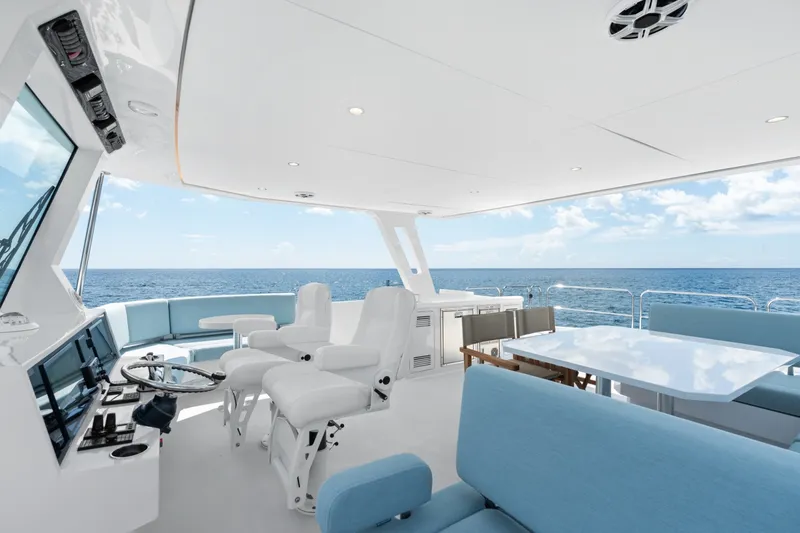 Slide: The Image of Two Oceans 555 2026 Two Oceans 555 Catamaran - 7309364