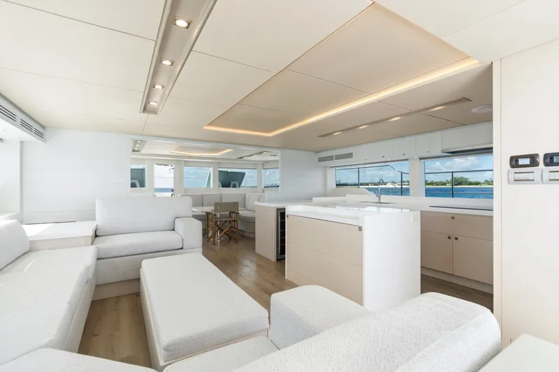 Slide: The Image of Two Oceans 555 2026 Two Oceans 555 Catamaran - 7309371