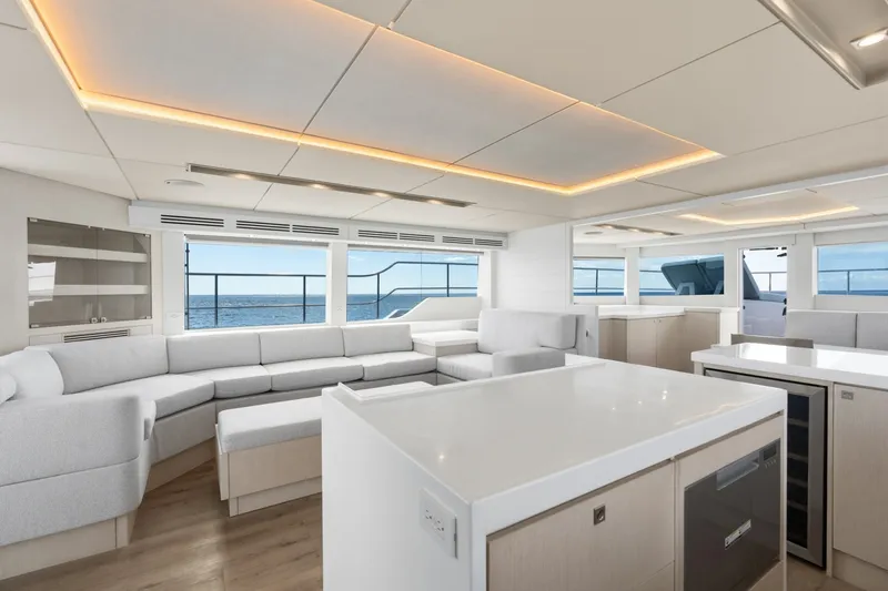 Slide: The Image of Two Oceans 555 2026 Two Oceans 555 Catamaran - 7309372