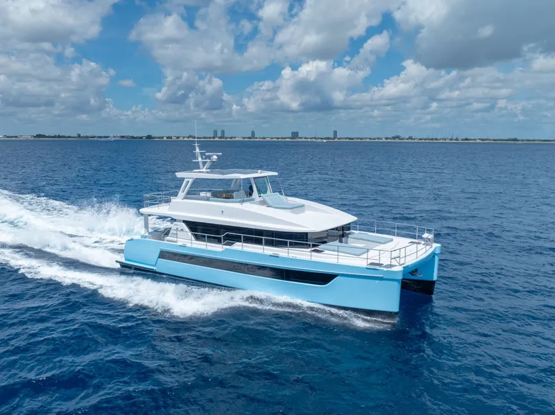 Slide: The Image of Two Oceans 555 2026 Two Oceans 555 Catamaran - 7309344
