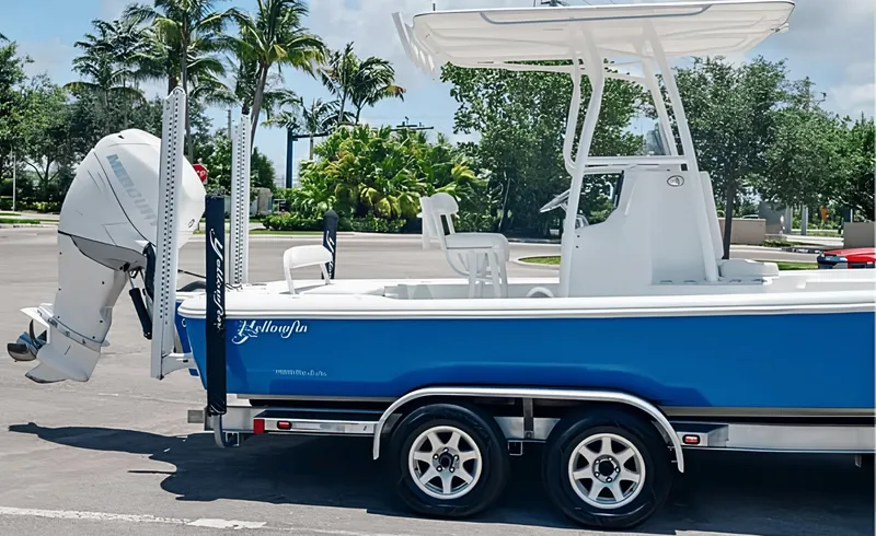 Slide: The Image of Yellowfin 24 Bay 2013 - 7225649