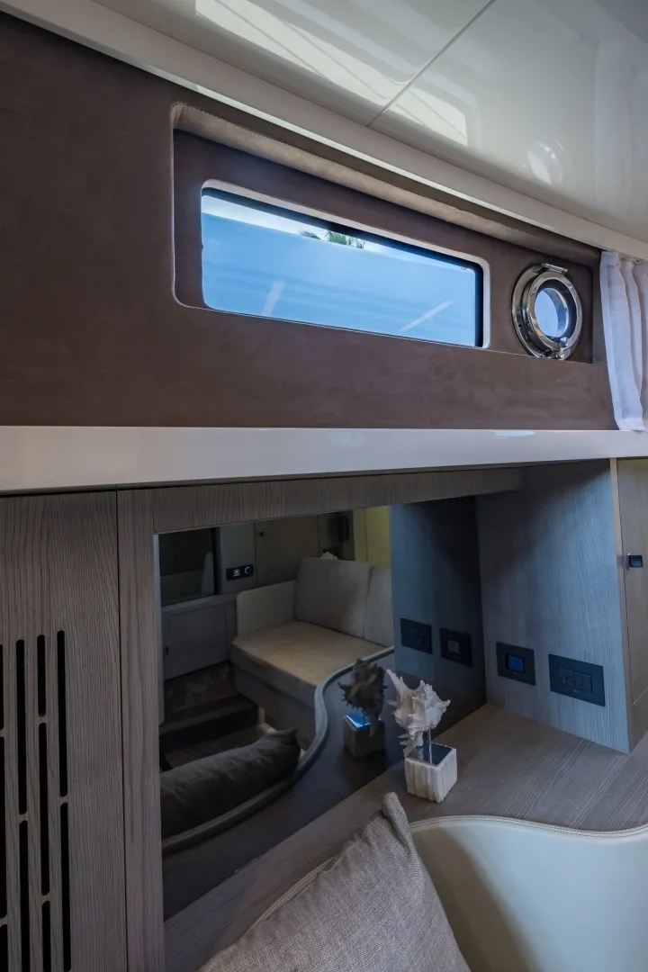 Slide: The Image of Cranchi A46 Luxury Tender 2022 - 7684021