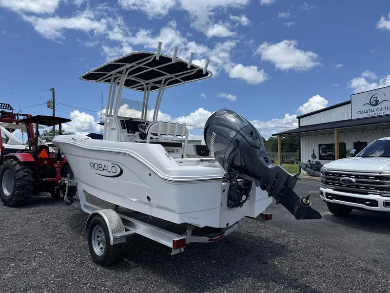 Slide: The Image of Robalo R180 2024 - 7226558