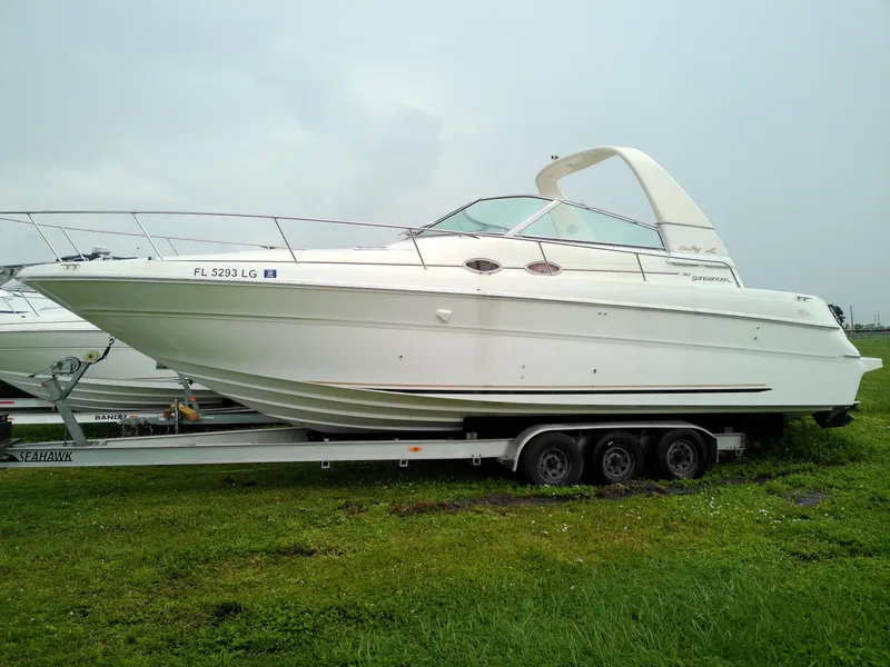 The Image of Sea Ray 31 1998 - 7226568