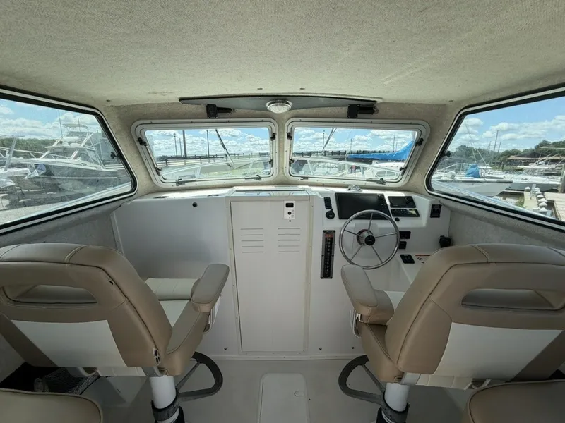 Slide: The Image of Parker Marine 2520 XL Sports Cabin 2018 - 7227273