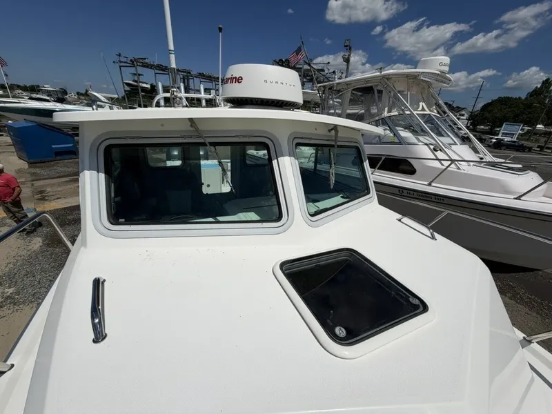 Slide: The Image of Parker Marine 2520 XL Sports Cabin 2018 - 7227312