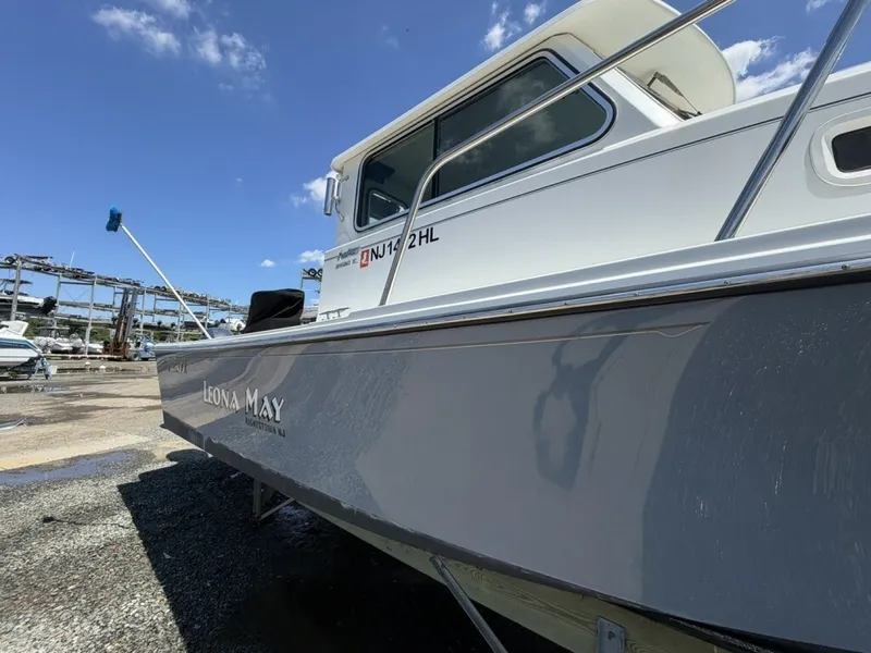 Slide: The Image of Parker Marine 2520 XL Sports Cabin 2018 - 7227240