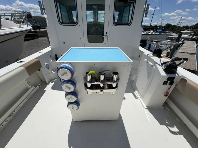 Slide: The Image of Parker Marine 2520 XL Sports Cabin 2018 - 7227290