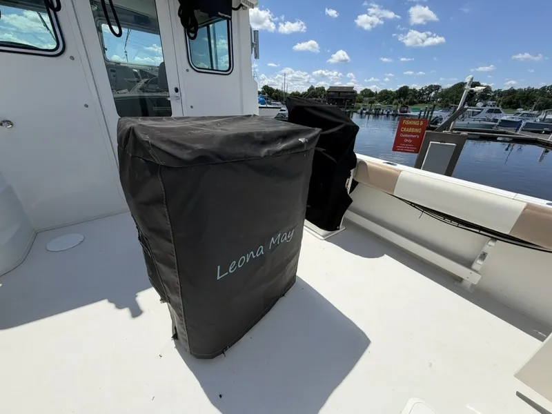 Slide: The Image of Parker Marine 2520 XL Sports Cabin 2018 - 7227249