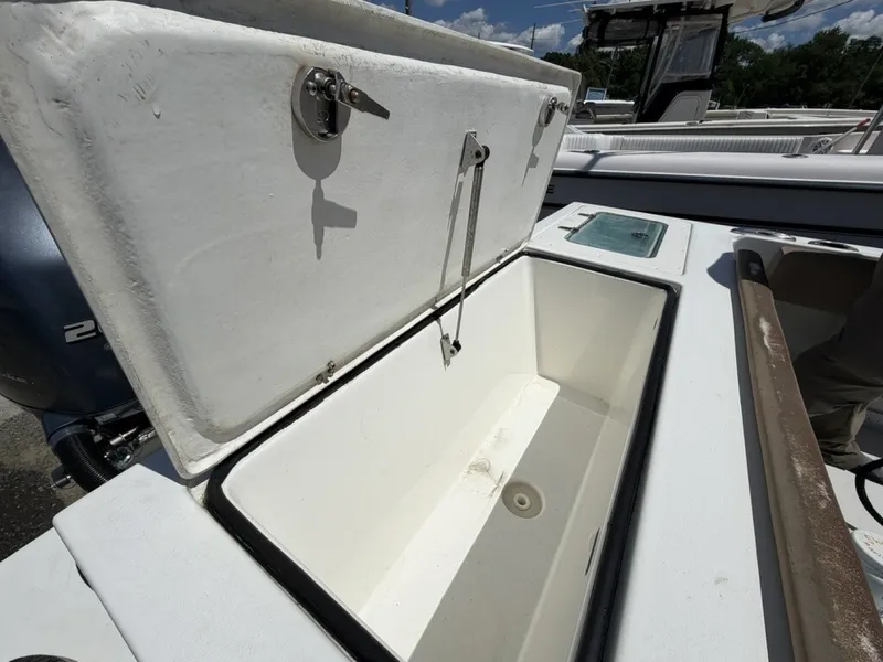 Slide: The Image of Parker Marine 2520 XL Sports Cabin 2018 - 7227237