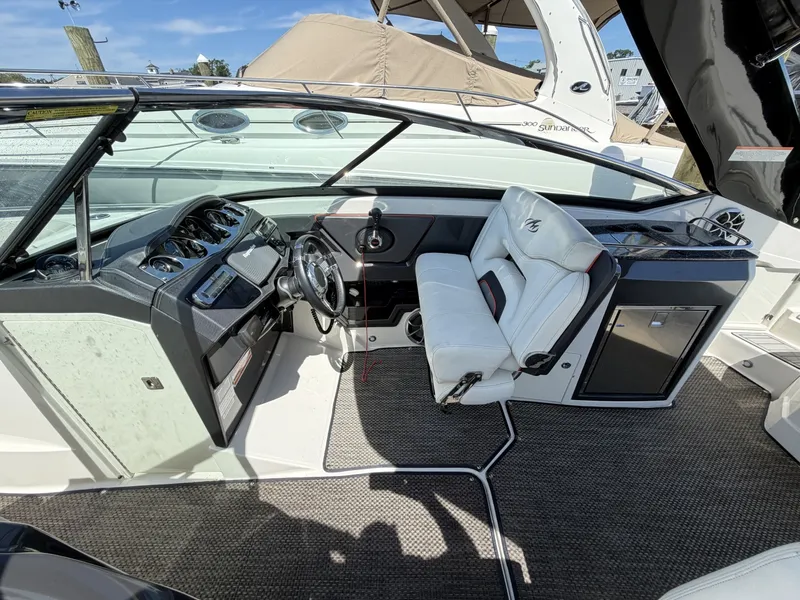 Slide: The Image of Monterey 288SS 2013 - 7227463