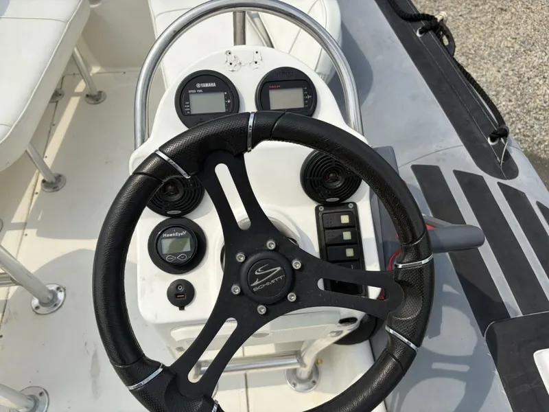 Slide: The Image of Zodiac Bayrunner Pro 650 2012 - 7227441