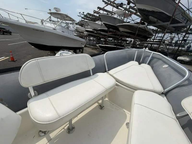 Slide: The Image of Zodiac Bayrunner Pro 650 2012 - 7227446