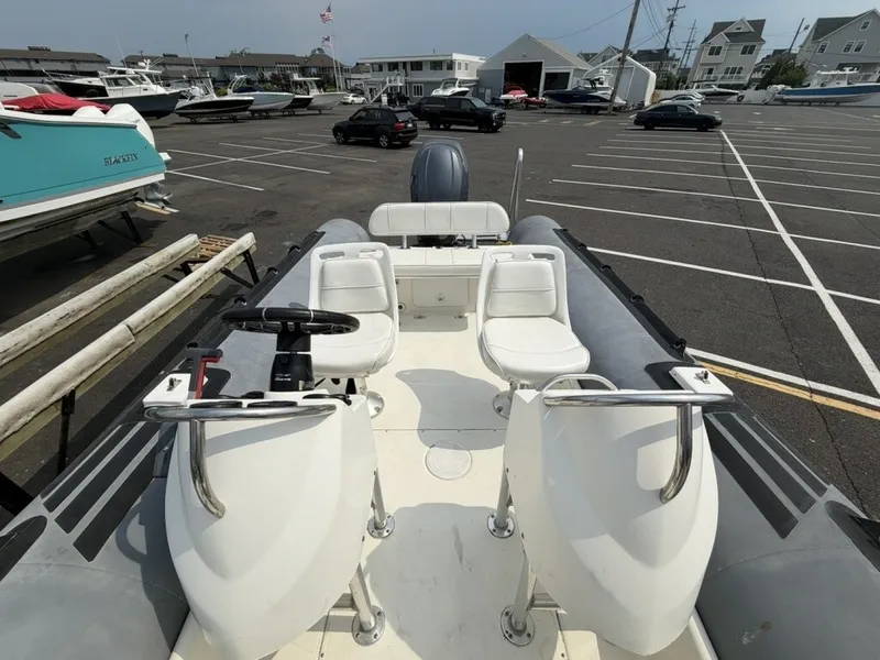 Slide: The Image of Zodiac Bayrunner Pro 650 2012 - 7227434
