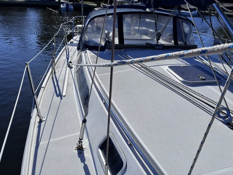 Slide: The Image of Catalina 36 mkII 1997 - 8064846