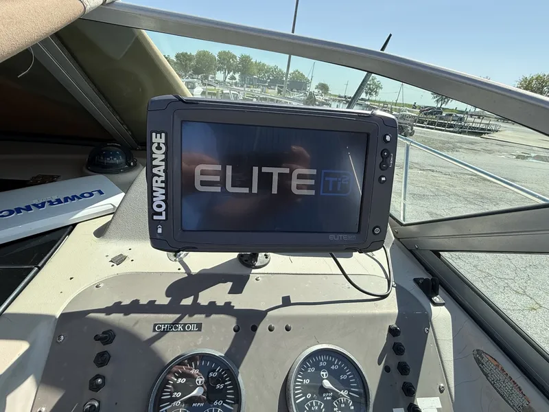 Slide: The Image of Bayliner Trophy pro 2002 2002 - 7267961