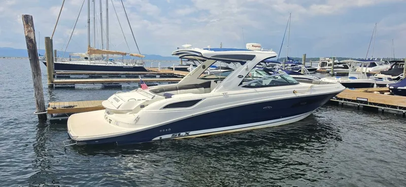 Slide: The Image of Sea Ray 350 SLX 2016 - 7227908