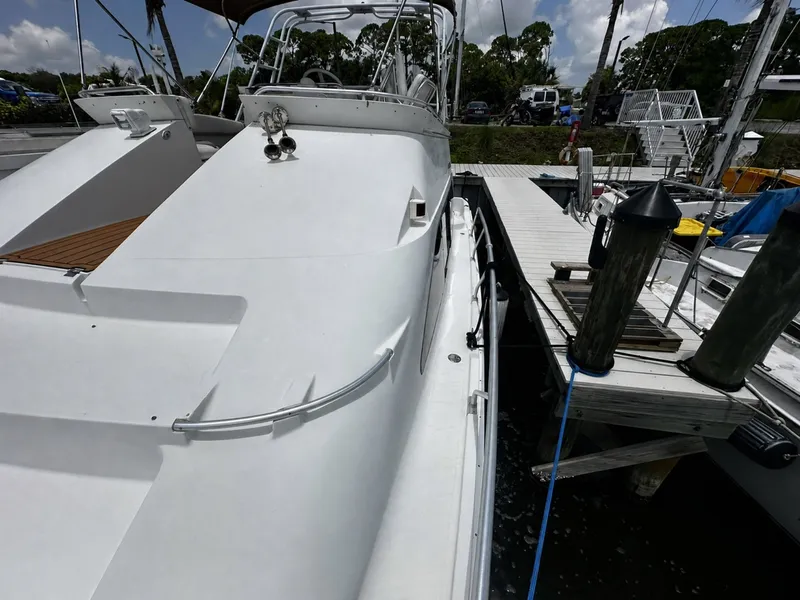Slide: The Image of Mainship 40 Sedan Bridge 1995 - 7228108
