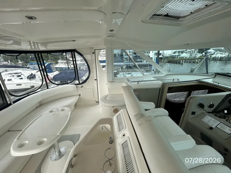 Slide: The Image of 40' Sea Ray upper deck port - 7228378