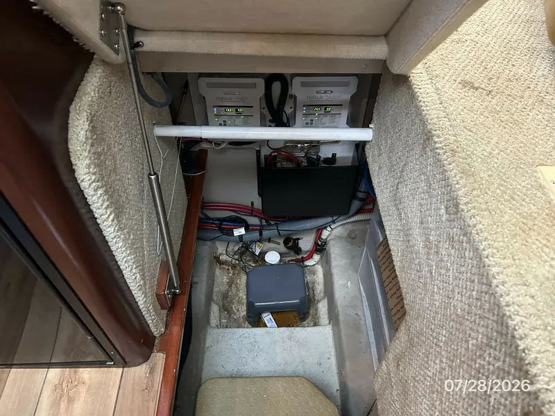 Slide: The Image of 40' Sea Ray companionway storage - 7228270