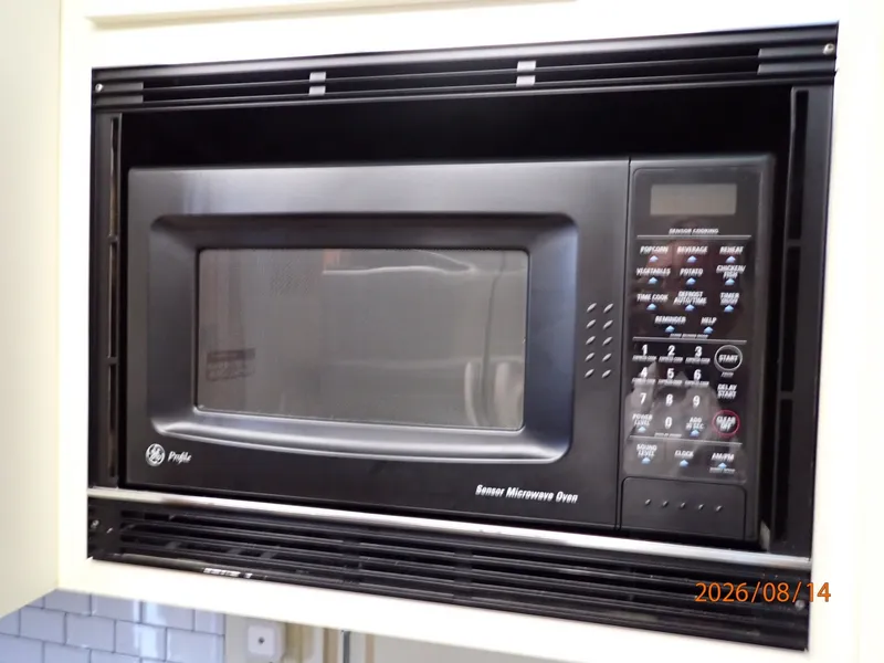 Slide: The Image of 54' Hatteras galley microwave oven - 7451869