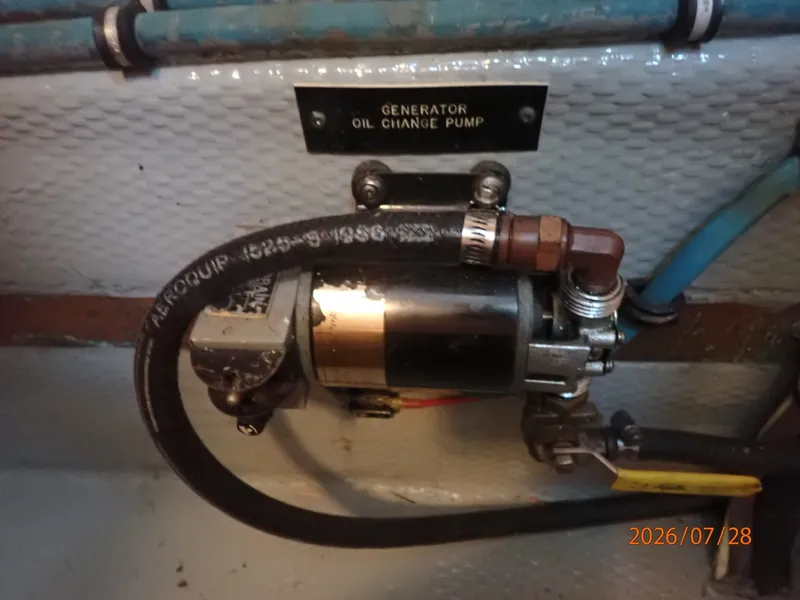Slide: The Image of 54' Hatteras generator oil change system - 7288072