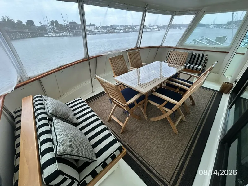 Slide: The Image of 54' Hatteras aftdeck2 - 7451864