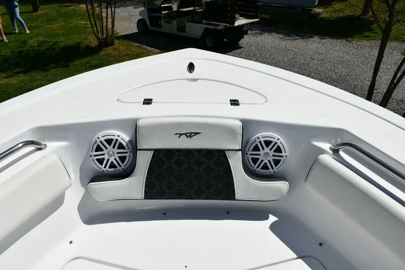 Slide: The Image of Tidewater 210 LXF 2023 - 7229707