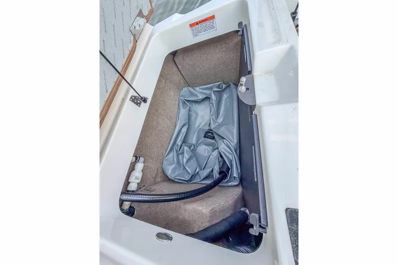 Slide: The Image of Mastercraft XT23 2021 - 7246632