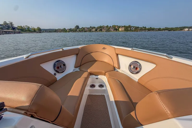 Slide: The Image of Mastercraft XT23 2021 - 7246556