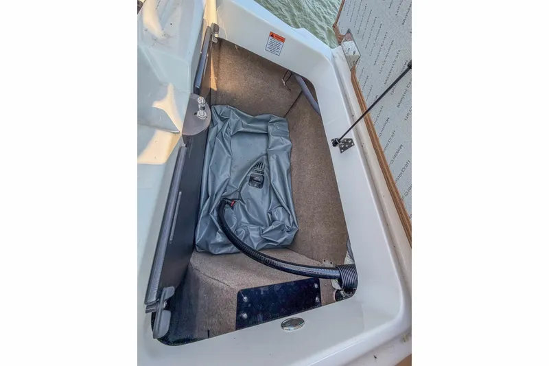 Slide: The Image of Mastercraft XT23 2021 - 7246637