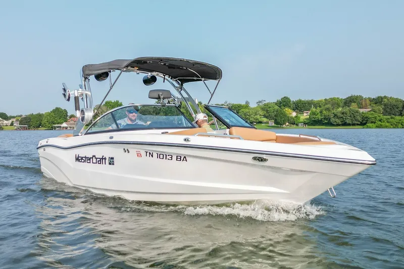 Slide: The Image of Mastercraft XT23 2021 - 7246466
