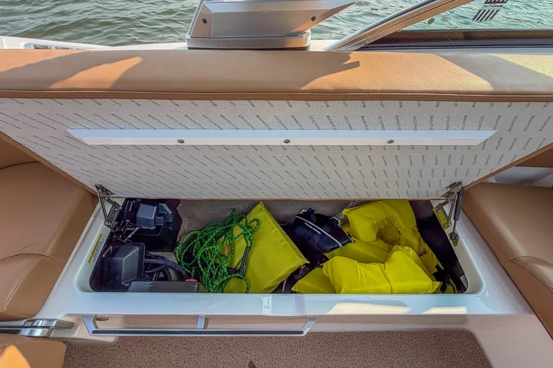 Slide: The Image of Mastercraft XT23 2021 - 7246618