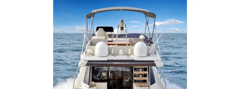 Slide: The Image of Yellowfin 24 Bay 2013 - 4
