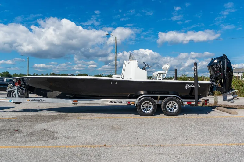 Slide: The Image of Yellowfin 24 Bay 2013 - 8692311