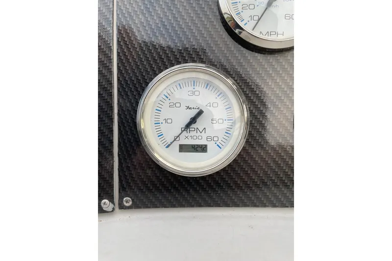 Slide: The Image of Formula 400 Super Sport 2001 - 7246753