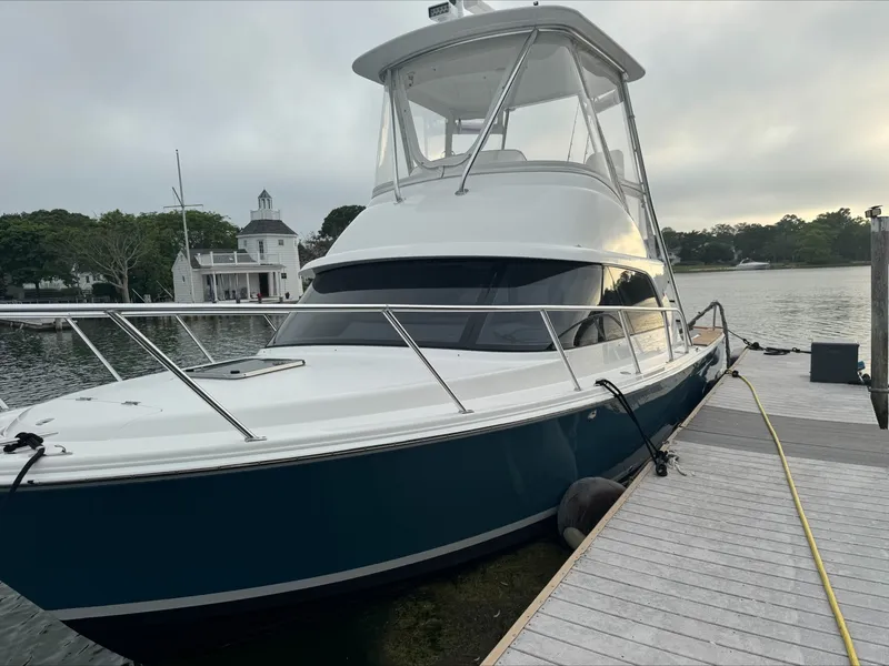 Slide: The Image of Bertram 35 Flybridge 2021 - 7265847