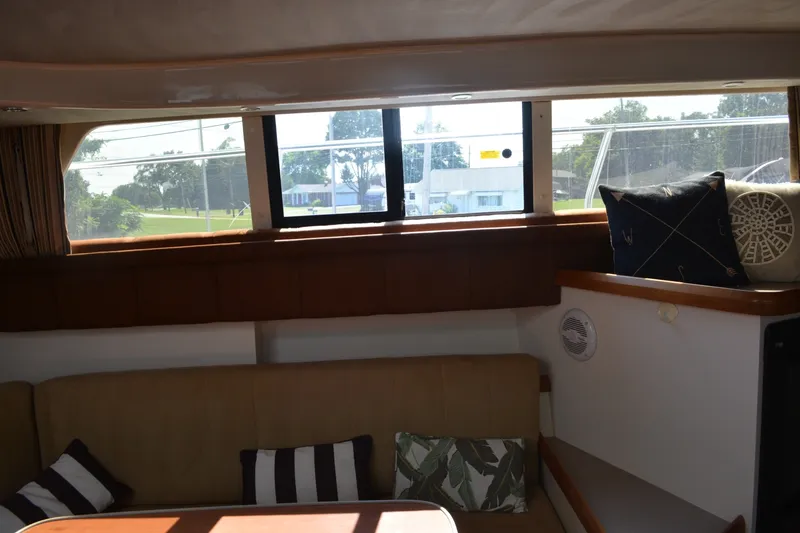 Slide: The Image of Mainship 37 Motor Yacht 1995 - 7269241