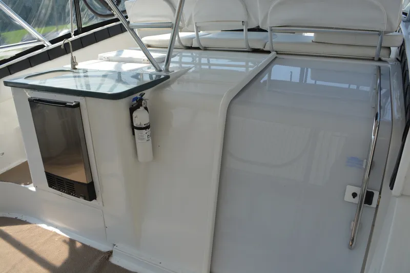 Slide: The Image of Mainship 37 Motor Yacht 1995 - 7269252