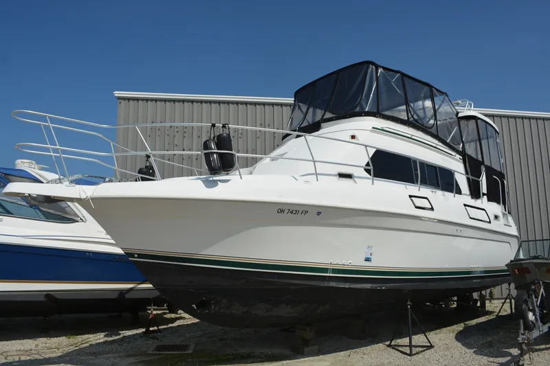 The Image of Mainship 37 Motor Yacht 1995 - 7269218