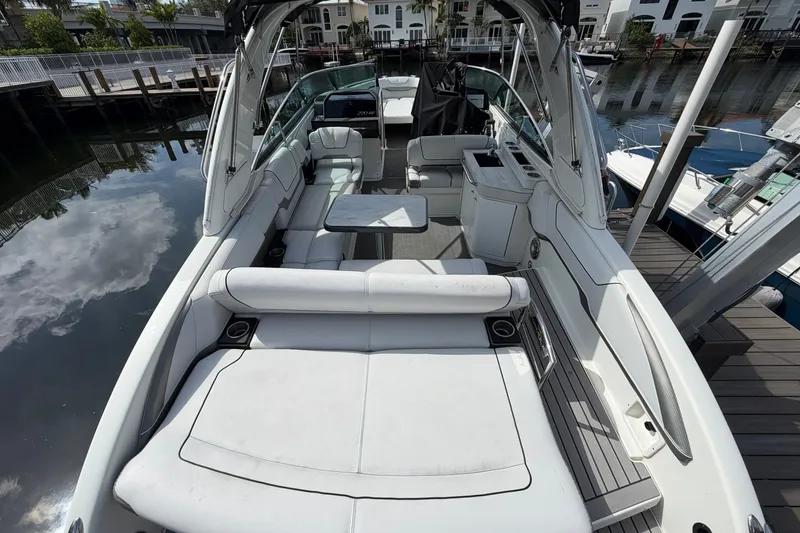 Slide: The Image of Formula 290 Bowrider 2017 - 7268365