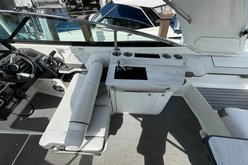 Slide: The Image of Formula 290 Bowrider 2017 - 7268371
