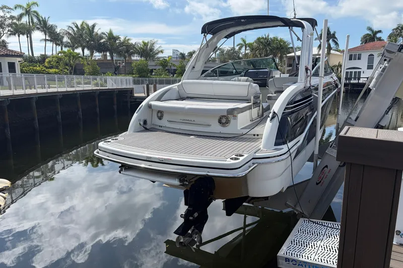 Slide: The Image of Formula 290 Bowrider 2017 - 7268349