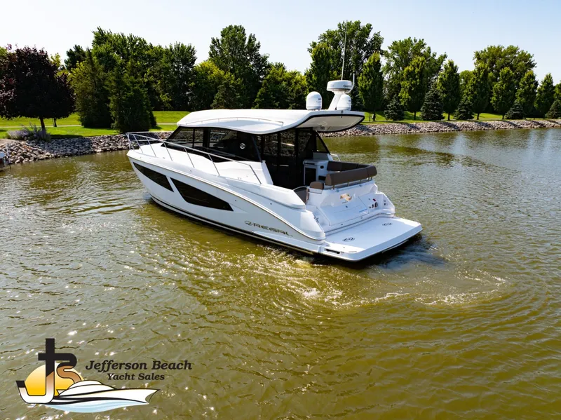 Slide: The Image of Regal 42 Grand Coupe 2018 - 7269184
