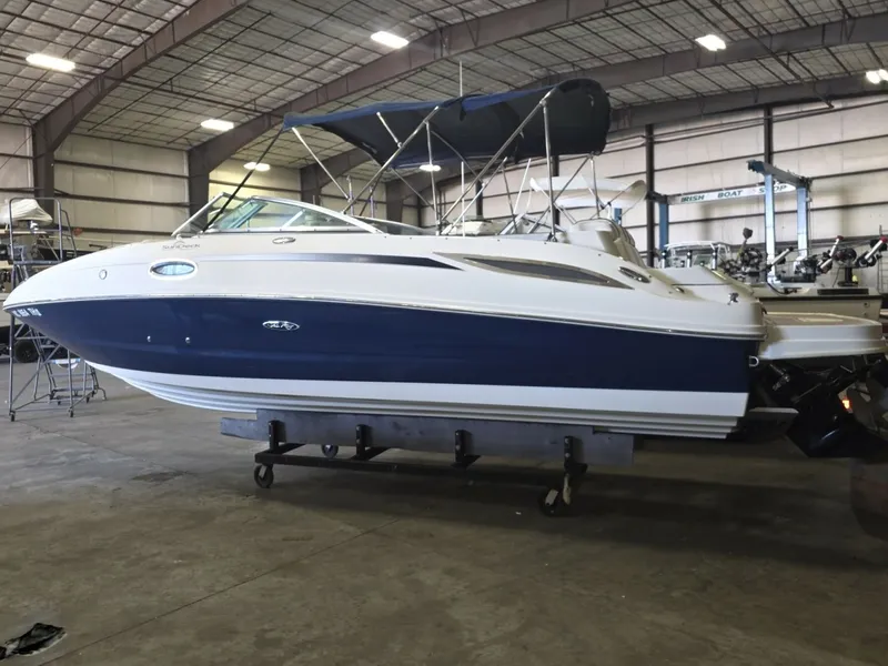 Slide: The Image of Sea Ray 260 Sun Deck 2010 - 7269331