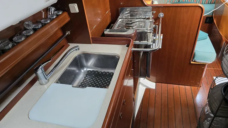 Slide: The Image of Beneteau Oceanis 36CC 1997 - 7269376